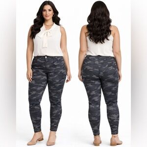 LANE BRYANT Gray Camo Camouflage Utility mid Rise pant with studs plus-size 26.